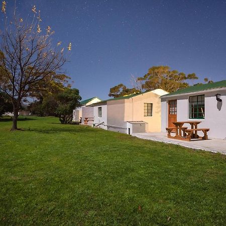 Honeyrock Cottages Kleinmond Exterior photo