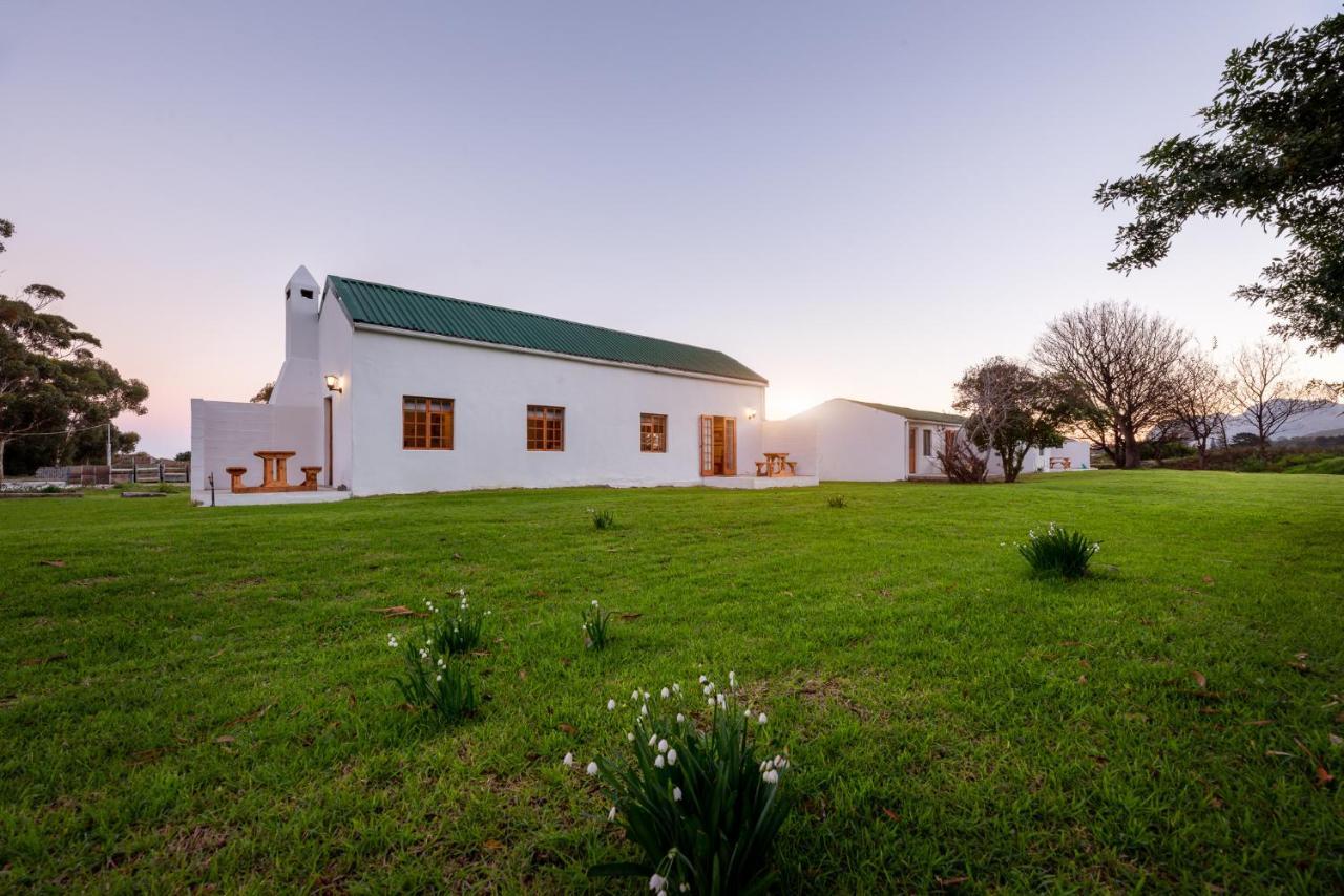 Honeyrock Cottages Kleinmond Exterior photo